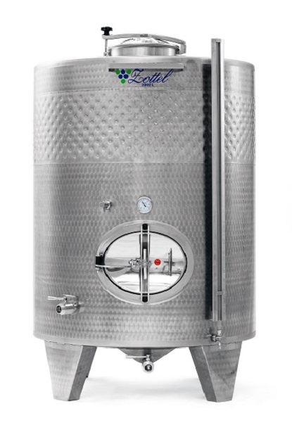 Lagertank rostfrei ZO 2000 lt mit einem Doppelmantel und Domdeckel