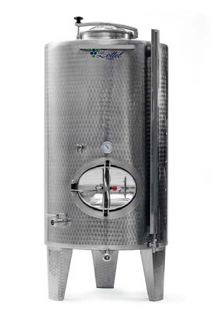 Lagertank rostfrei ZO 6400 lt mit Füße, Mannloch und Domdeckel